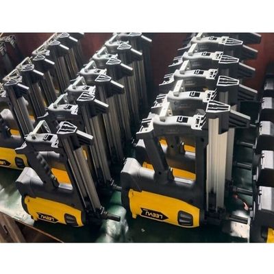 Voltaggio personalizzato 100-240V/50-60Hz Concreto a gas GCN50 per chiodi veloci