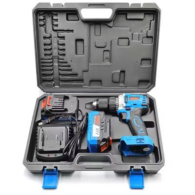 Vivi prestazioni senza pari con il nostro trapano senza fili da 21 V e la batteria Li-Ion da 4,0 Ah