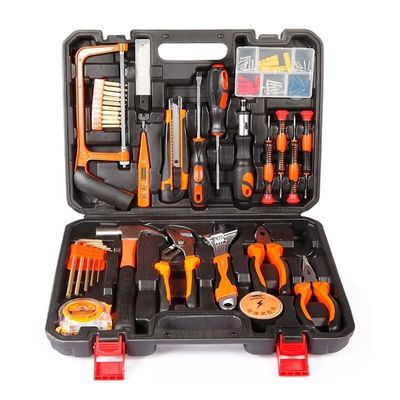 Aggiorna la tua cassetta degli attrezzi con questo kit di attrezzi per la casa versatile