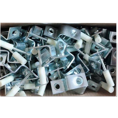 Articoli di soffitto e chiodi di soffitto