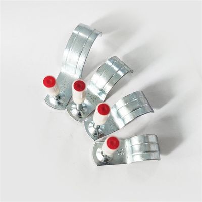 Cappelli di calcestruzzo a fissaggio integrato con telaio liscio e standard ISO