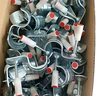 Scavo liscio 16mm 20mm 25mm Decorazione tubo d'acqua Chiodo di cemento soffitto chiodo pinza tubo regolabile