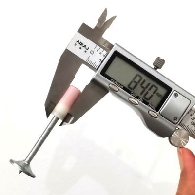 Fabbricazione di dispositivi di fissaggio di soffitti per calcestruzzo e metallo meccanicamente galvanizzati